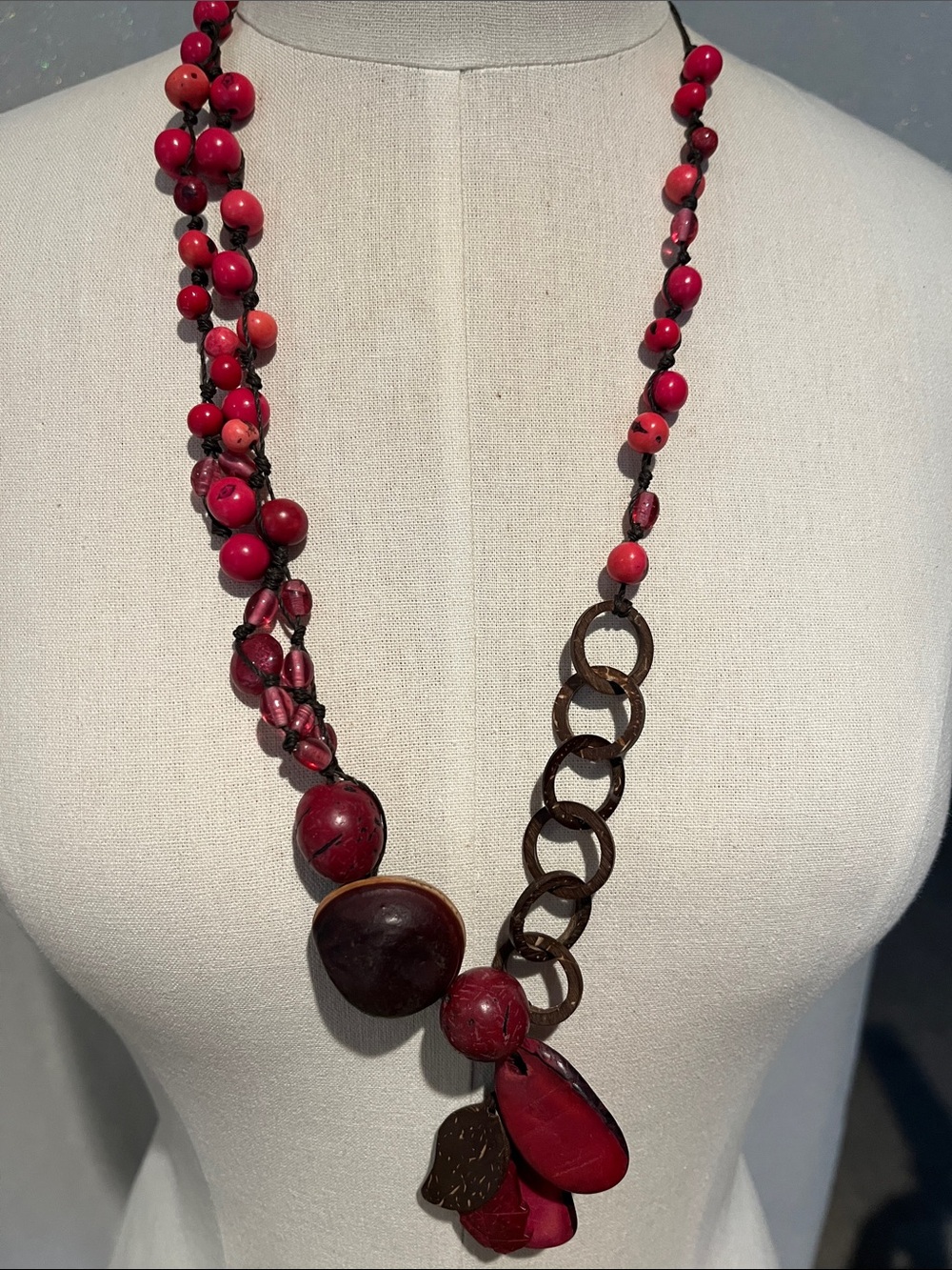 Handmade Hot Pink Beaded Pendant Necklace - Women Jewelry